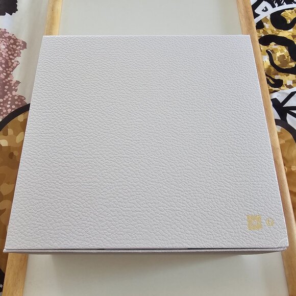 Authentic Dior Box - Picture 2 of 4